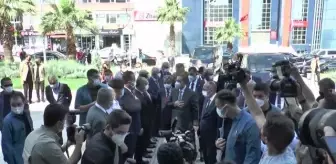 Milliyetçi Hareket Partisi: Enerji ve Tabii Kaynaklar Bakanı Dönmez, ziyaretlerde bulundu Milliyetçi Hareket Partisi: Enerji ve Tabii Kaynaklar Bakanı Dönmez, ziyaretlerde bulundu