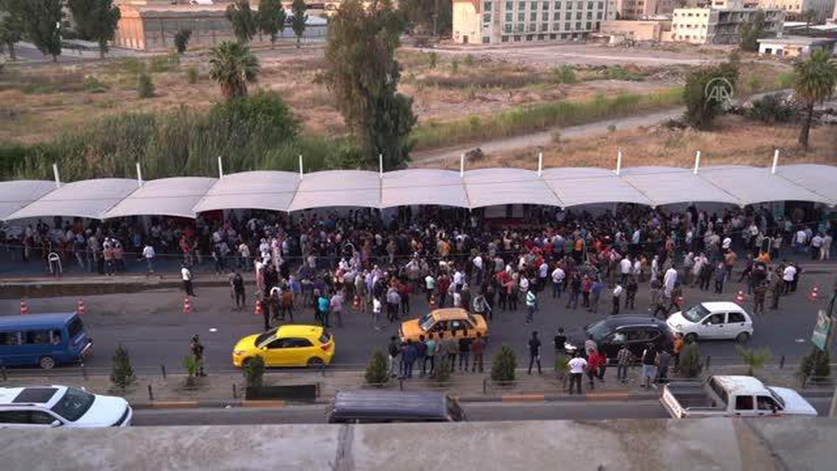 Irak'ta 'Kitap Kaldırımı' etkinliği