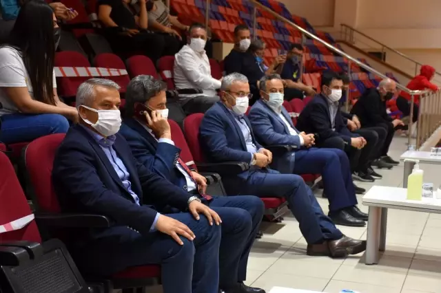 İşitme Engelliler Hentbol Kadınlar Türkiye Şampiyonası başladı İşitme Engelliler Hentbol Kadınlar Türkiye Şampiyonası başladı