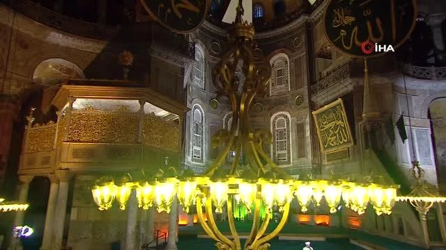 İstanbul'un Fethi'nin 568. yıl dönümü ışık gösterileriyle kutlandı