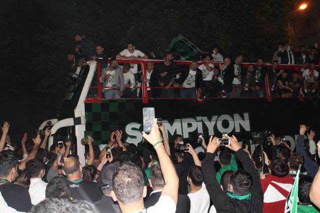 kocaelispor taraftarlarinin tff 1 inci lig se 5 14164200 o