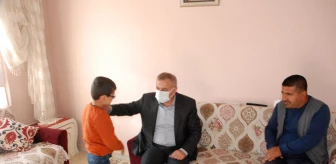 Midyat Belediyesi engelli baba ve ailesine sahip çıktı