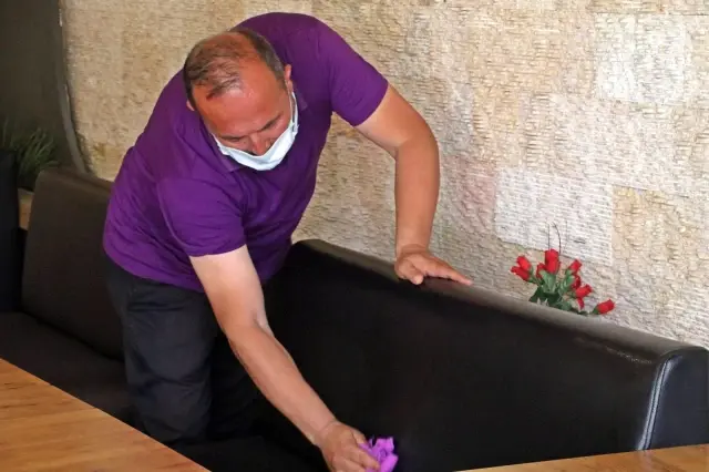 Restoran ve kafelerde normalleşme telaşı Restoran ve kafelerde normalleşme telaşı