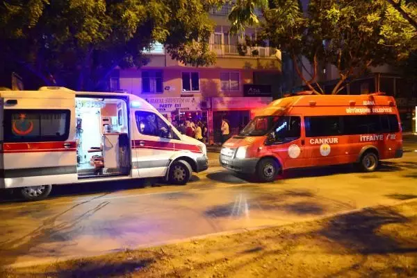 Son dakika haberi | ADANA'DA EV YANGINI 1 ÖLÜ, 3 YARALI Son dakika haberi | ADANA'DA EV YANGINI 1 ÖLÜ, 3 YARALI
