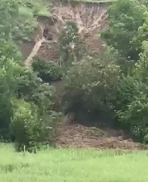 AMASYA'DA HEYELAN ANI KAMERADA AMASYA'DA HEYELAN ANI KAMERADA