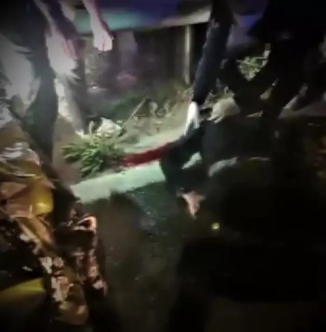 Son dakika haber | Boş yolda kırmızı ışık ihlali yapan motosikletli kazaya neden oldu: 1'i ağır 3 yaralı Son dakika haber | Boş yolda kırmızı ışık ihlali yapan motosikletli kazaya neden oldu: 1'i ağır 3 yaralı