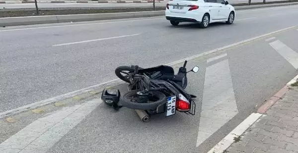 BURSA DEVRİLEN MOTOSİKLETTEKİ ANNE VE OĞLU, METRELERCE SÜRÜKLENDİ BURSA DEVRİLEN MOTOSİKLETTEKİ ANNE VE OĞLU, METRELERCE SÜRÜKLENDİ