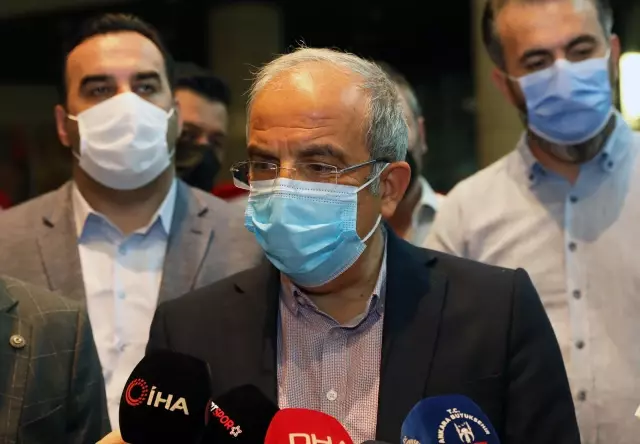 Dünya şampiyonu milli cimnastikçi Ayşe Begüm Onbaşı yurda döndü Dünya şampiyonu milli cimnastikçi Ayşe Begüm Onbaşı yurda döndü