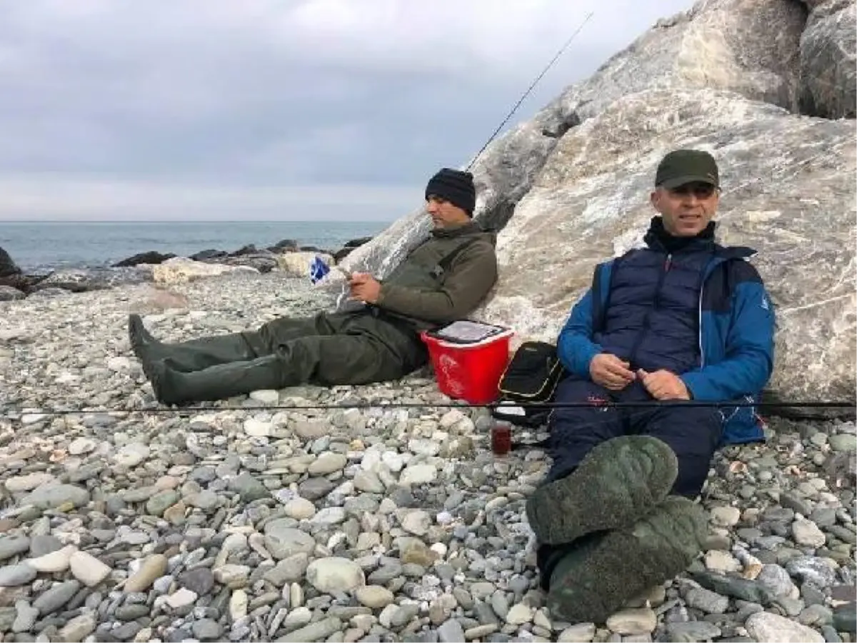 Son dakika haberleri... Oltası elektrik teline takıldı, akıma kapılarak öldü