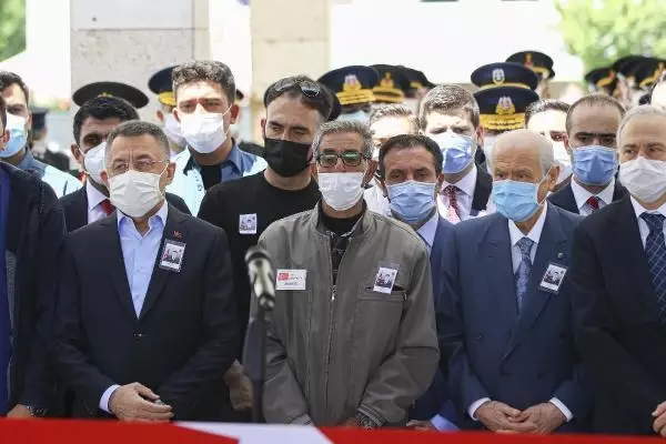 ŞEHİT EŞİNDEN YÜREK YAKAN HAYKIRIŞ ŞEHİT EŞİNDEN YÜREK YAKAN HAYKIRIŞ