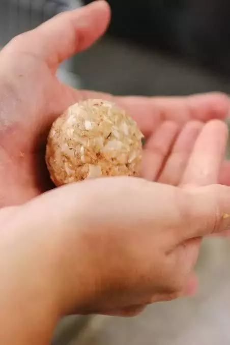 Afyonkarahisar'ın dolgulu köftesi ile yumurtalı pidesi tescillendi Afyonkarahisar'ın dolgulu köftesi ile yumurtalı pidesi tescillendi