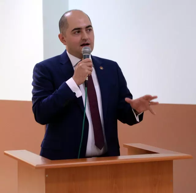 Doğu Anadolu'daki 6 ilde hükümlü ve tutuklular için kitap bağışı kampanyası başlatıldı Doğu Anadolu'daki 6 ilde hükümlü ve tutuklular için kitap bağışı kampanyası başlatıldı