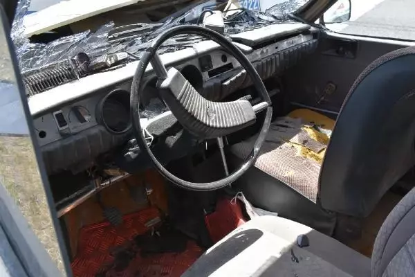 AKSARAY DUR İHTARINA UYMAYAN SÜRÜCÜ, OTOMOBİLİYLE POLİS ARACINA ÇARPTI: 1'İ POLİS, 4 YARALI AKSARAY DUR İHTARINA UYMAYAN SÜRÜCÜ, OTOMOBİLİYLE POLİS ARACINA ÇARPTI: 1'İ POLİS, 4 YARALI