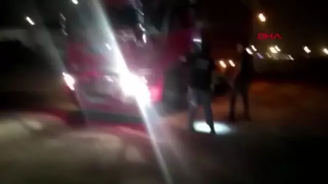 EVDEN EVE NAKLİYE KAMYONUNDA UYUŞTURUCU TAŞIYAN ŞÜPHELİ TUTUKLANDI EVDEN EVE NAKLİYE KAMYONUNDA UYUŞTURUCU TAŞIYAN ŞÜPHELİ TUTUKLANDI