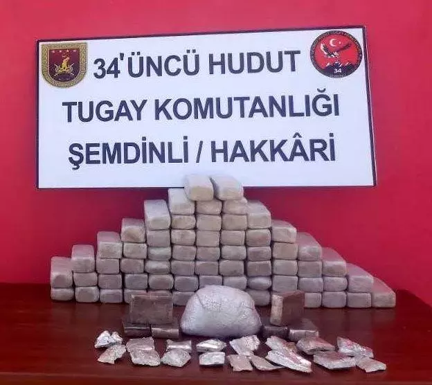 Hatay, Van, Hakkari ve Iğdır hudut hatlarında 55 kilo uyuşturucu yakalandı Hatay, Van, Hakkari ve Iğdır hudut hatlarında 55 kilo uyuşturucu yakalandı