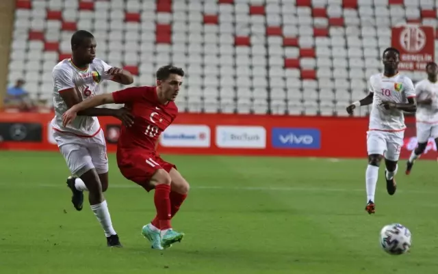 Hazırlık maçı: Türkiye: 0 - Gine: 0 (İlk yarı) Hazırlık maçı: Türkiye: 0 - Gine: 0 (İlk yarı)