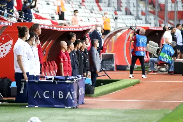 Hazırlık maçı: Türkiye: 0 - Gine: 0 (İlk yarı) Hazırlık maçı: Türkiye: 0 - Gine: 0 (İlk yarı)