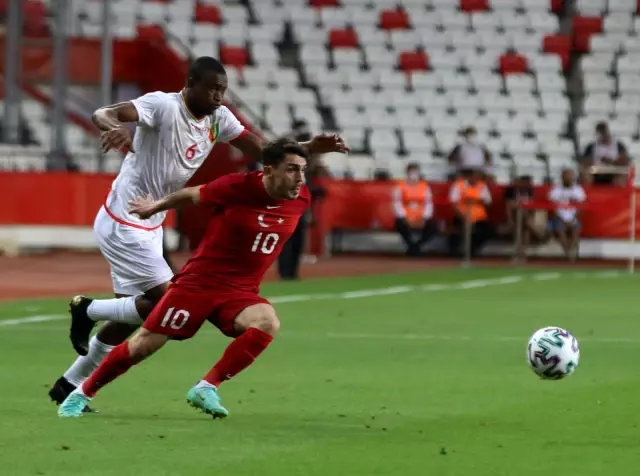 Hazırlık maçı: Türkiye: 0 - Gine: 0 (İlk yarı) Hazırlık maçı: Türkiye: 0 - Gine: 0 (İlk yarı)