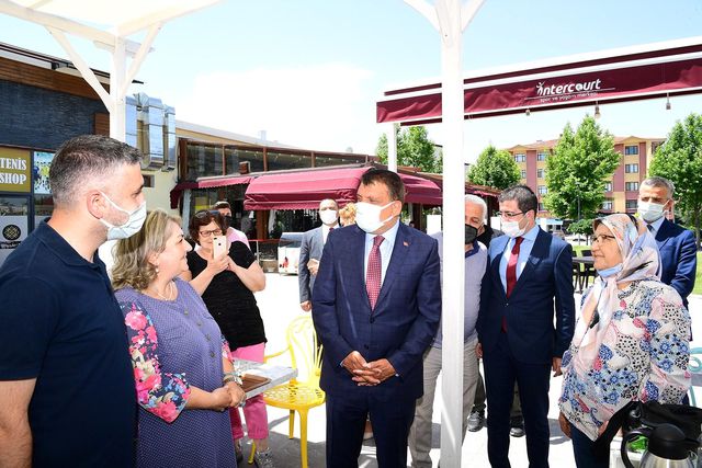 İlk turist kafilesi Malatya'da İlk turist kafilesi Malatya'da