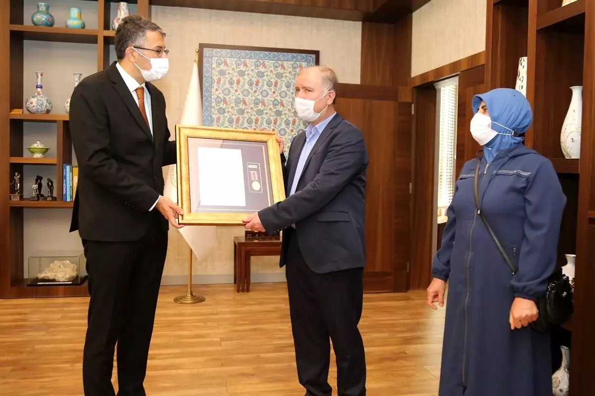 Kütahya'da şehit ailesine Devlet Övünç Madalyası ve Beratı