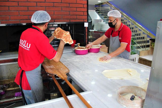 lokanta ve restoran esnafi 1 haziran a kilitl 9 14168459 o