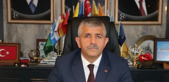 MHP İzmir İl Başkanı Şahin'den, Soyer'e Slovaj Zizek tepkisi