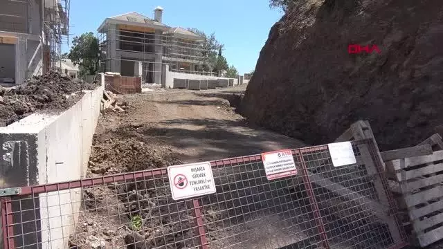 Son dakika haberleri | MUĞLA MARMARİS'TE VİLLA İNŞAATINDA ÇATIDAN DÜŞEREK ÖLDÜ Son dakika haberleri | MUĞLA MARMARİS'TE VİLLA İNŞAATINDA ÇATIDAN DÜŞEREK ÖLDÜ