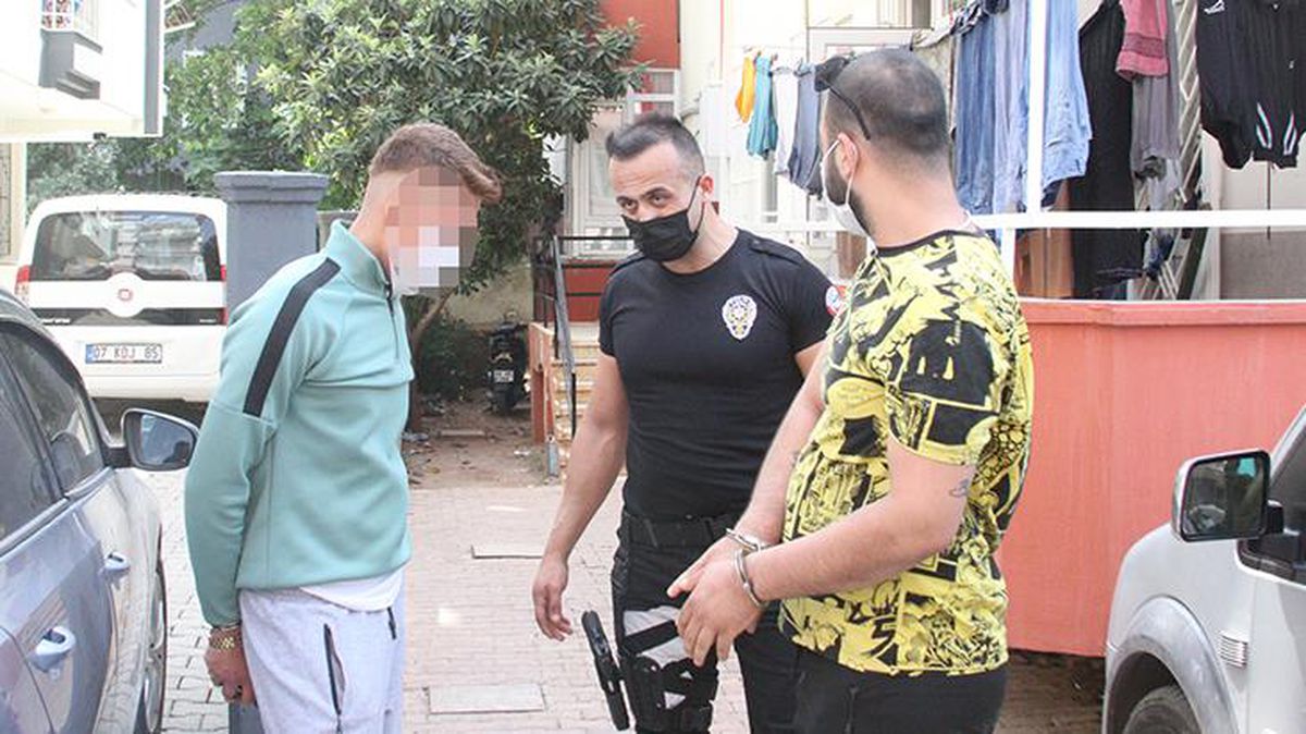 Polisi peşinden sürükleyen gence babası bile sahip çıkmadı: Terbiyesizlik yapma