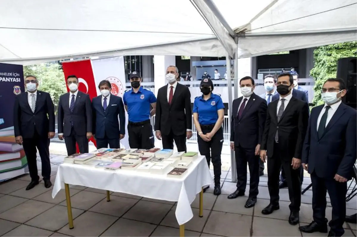 Adalet Bakanı Gül, Ceza İnfaz Kurumu Kütüphaneleri İçin Kitap Bağış Kampanyasını Başlattı