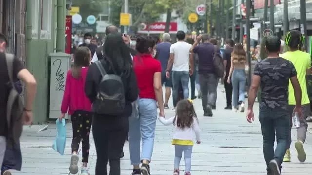 Son dakika gündem: Akademik takvimin 13 Eylül'de başlaması kararı üniversite öğrencilerini heyecanlandırdı