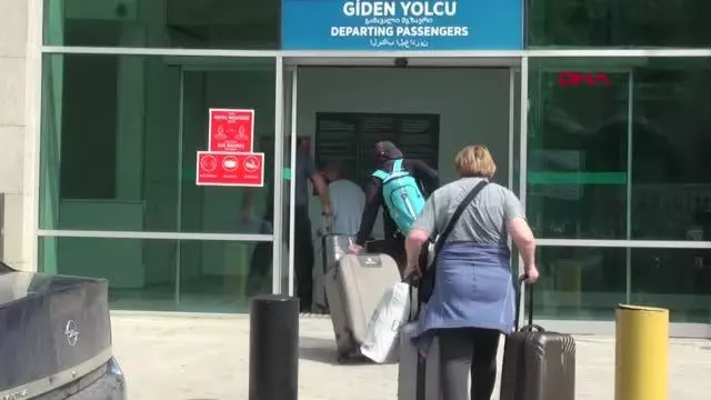 ARTVİN SARP SINIR KAPISI, 14,5 AY SONRA YENİDEN AÇILDI