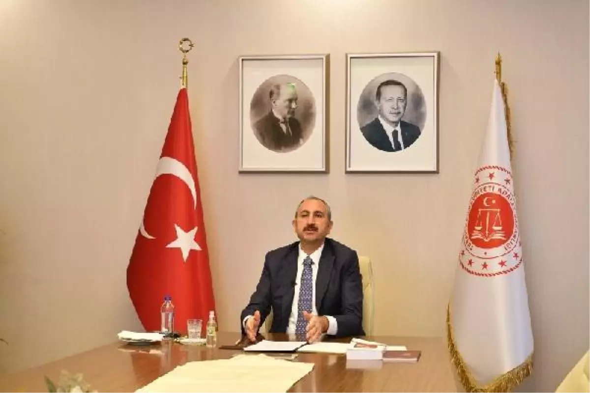 Bakan Gül: Hak aranacak yegane yer yargıdır