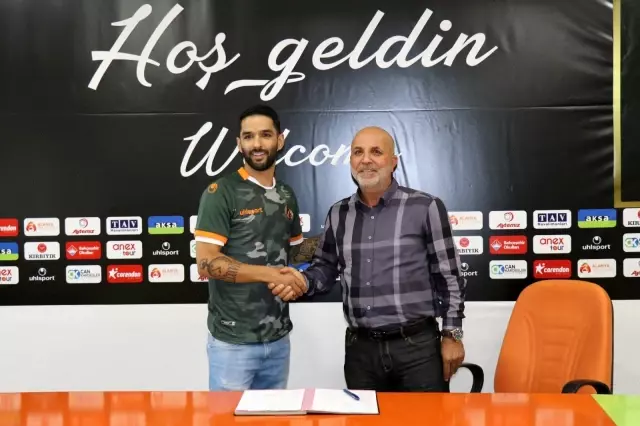 Candeias, Aytemiz Alanyaspor'da Candeias, Aytemiz Alanyaspor'da