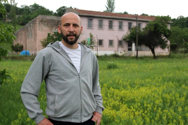 Girişimci vatandaş, atıl durumdaki cezaevini ekonomiye kazandırarak solucan gübresi üretimine başladı