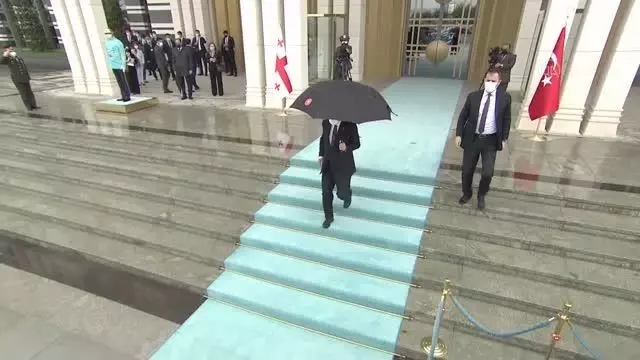 Cumhurbaşkanı Erdoğan, Gürcistan Başbakanı Garibashvili'yi resmi törenle karşıladı Cumhurbaşkanı Erdoğan, Gürcistan Başbakanı Garibashvili'yi resmi törenle karşıladı