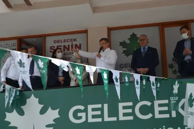 Davutoğlu, Afyonkarahisar'da partisinin il başkanlığının açılışına katıldı Davutoğlu, Afyonkarahisar'da partisinin il başkanlığının açılışına katıldı