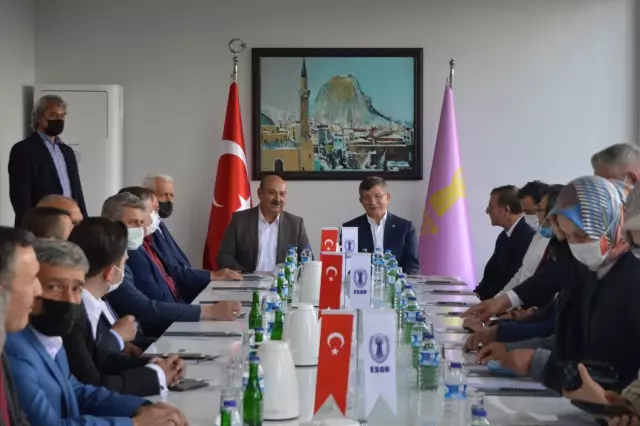 Davutoğlu, Afyonkarahisar'da partisinin il başkanlığının açılışına katıldı Davutoğlu, Afyonkarahisar'da partisinin il başkanlığının açılışına katıldı