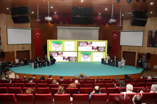 Diyanet İşleri Başkanı: 'Sigarayla topyekun mücadele etmeliyiz' Diyanet İşleri Başkanı: 'Sigarayla topyekun mücadele etmeliyiz'