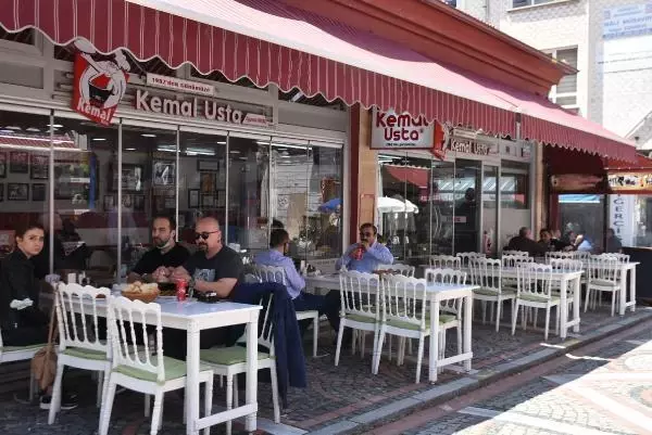 EDİRNE'DE CİĞERCİLER, MÜŞTERİLERİNİ AĞIRLAMAYA BAŞLADI
