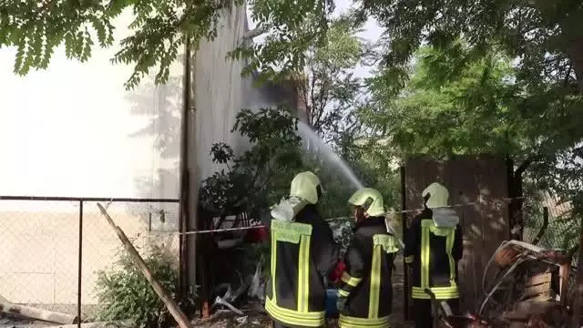 İplik fabrikasında yangın çıktı İplik fabrikasında yangın çıktı