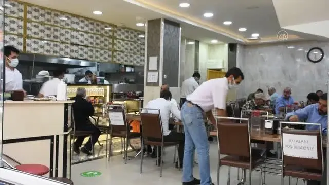 Kademeli normalleşme kapsamında işletmeler müşteri kabul etmeye başladı