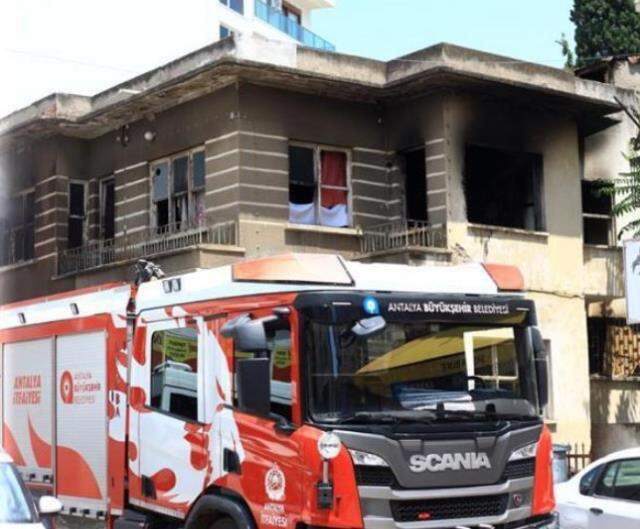 Kendini 'Yakmadan duramıyorum' diye savunan yangın bağımlısı adam 12. kez bina yaktı