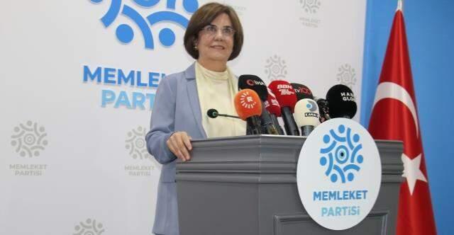 Muharrem İnce'nin kurduğu Memleket Partisi'nden Cumhur İttifakı'na yeni anayasa için destek Muharrem İnce'nin kurduğu Memleket Partisi'nden Cumhur İttifakı'na yeni anayasa için destek