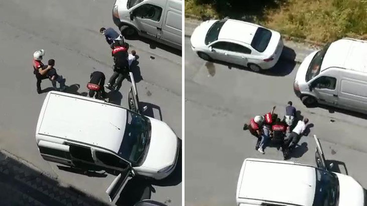 Polis, yere dökülen uyuşturucuyu süpürge ile topladı
