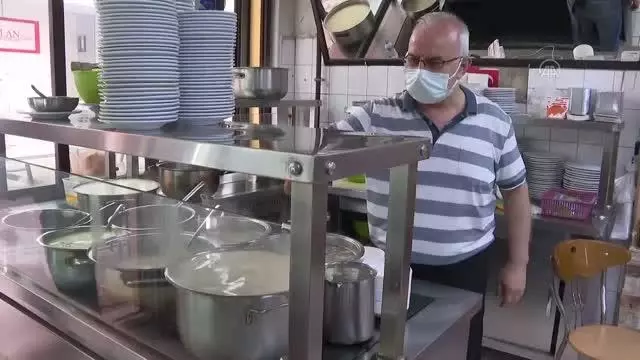 Restoran ve kafeler müşteri kabul etmeye başladı