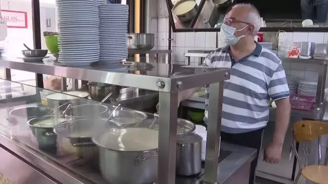 Restoran ve kafeler müşteri kabul etmeye başladı
