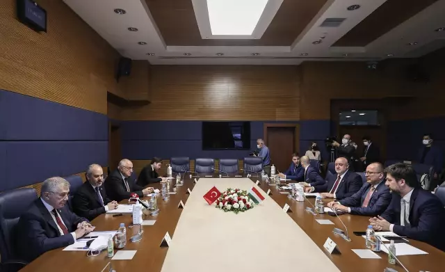 TBMM Dışişleri Komisyonu Başkanı Kılıç, Macaristan Ulusal Meclisi Dışişleri Komisyonu Başkanı Nemeth ile görüştü