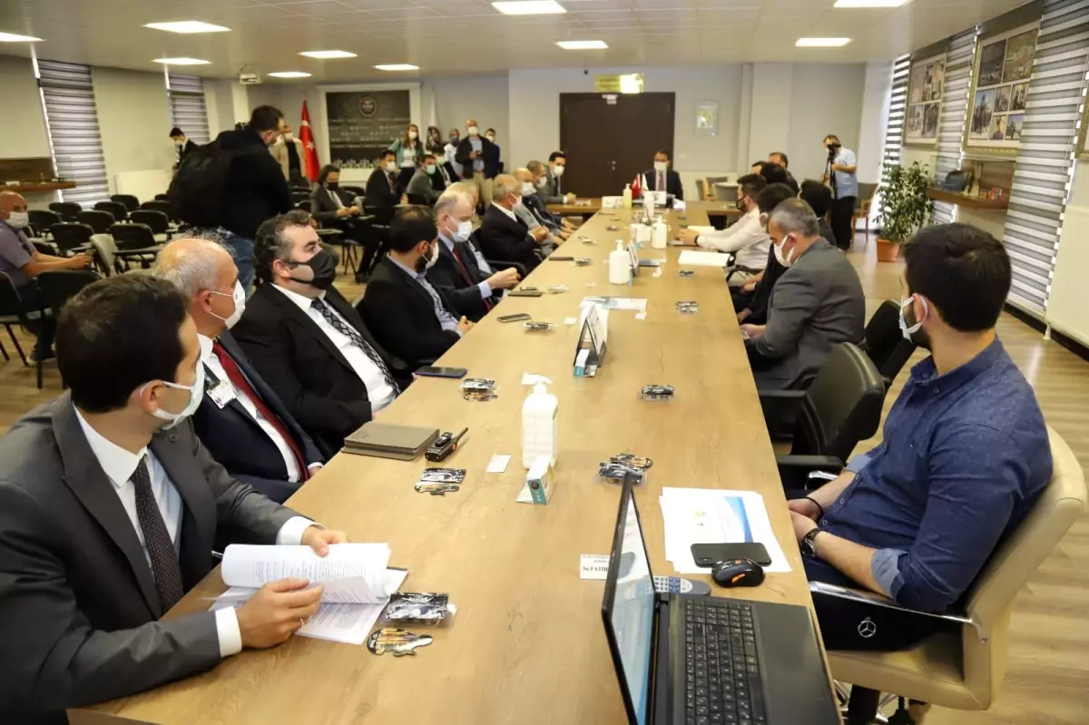 Valimiz Abdullah Ayaz'dan Şabanözü'nde Faaliyet Gösteren Fabrikalara Ziyaret