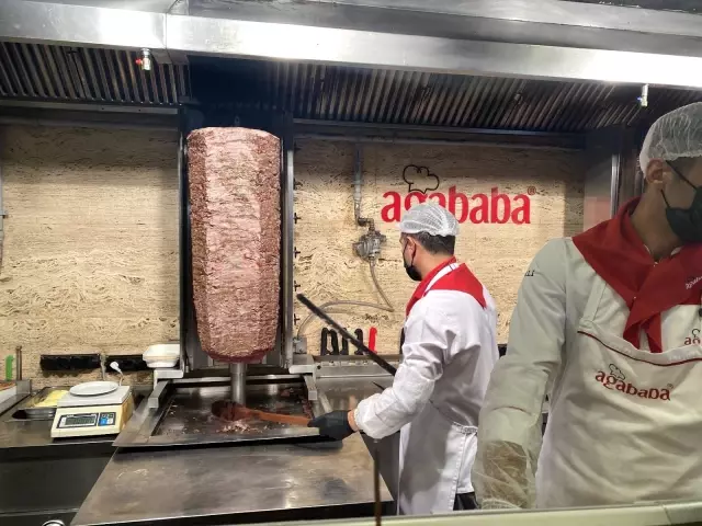 Son dakika haber | Yeni normalleşme kararıyla birlikte restoranlar hizmete açıldı