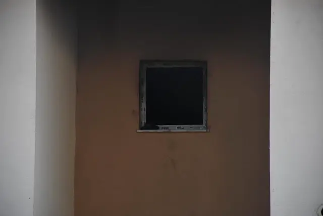Bir apartmanda çıkan yangında 3 kişi dumandan etkilendi Bir apartmanda çıkan yangında 3 kişi dumandan etkilendi